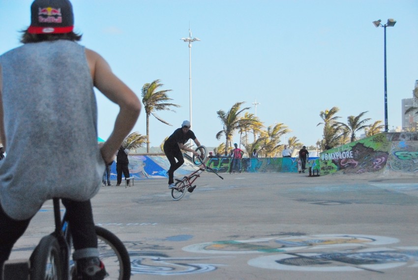 Matthias @ Beach Park. #bmxplore sessions