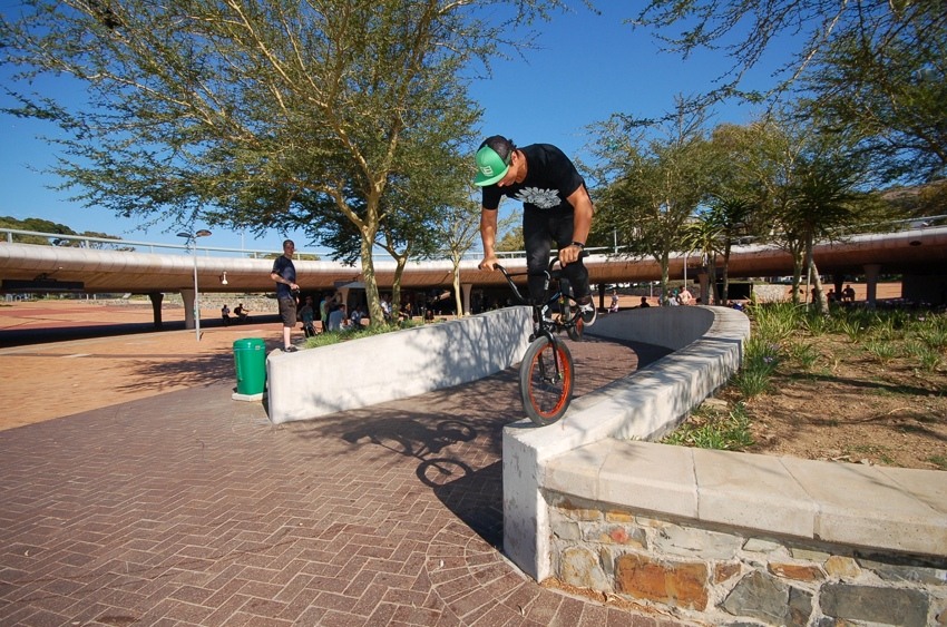 The Street Series -Werner Matthee - Manual to Nollie off