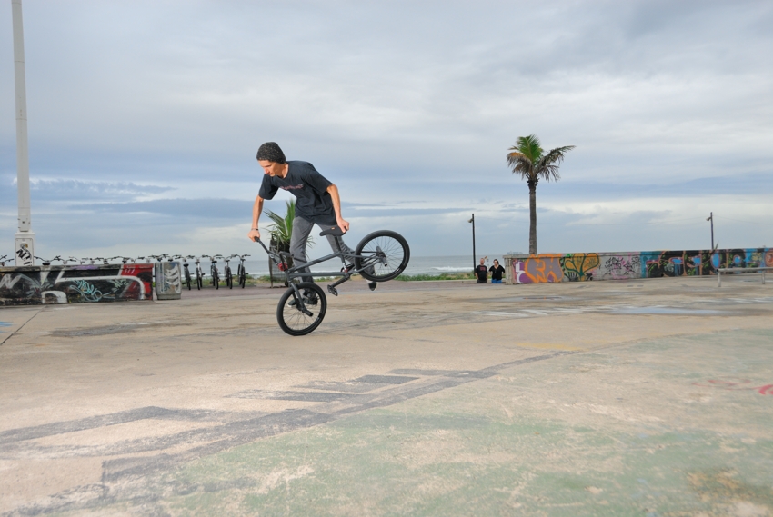 Back to basics with Hankey - - Flatland BMX - BMX Direct