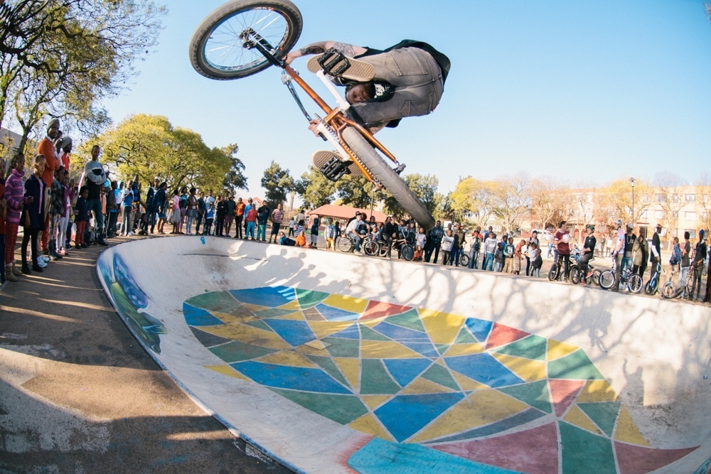 BMX Day 2015 Johannesburg -  Tim Dell - Downside Table - Troyeville Bowl