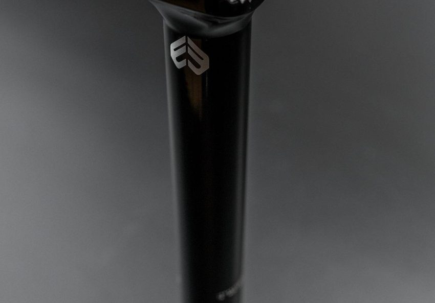 Eclat Torch Pivotal seat post