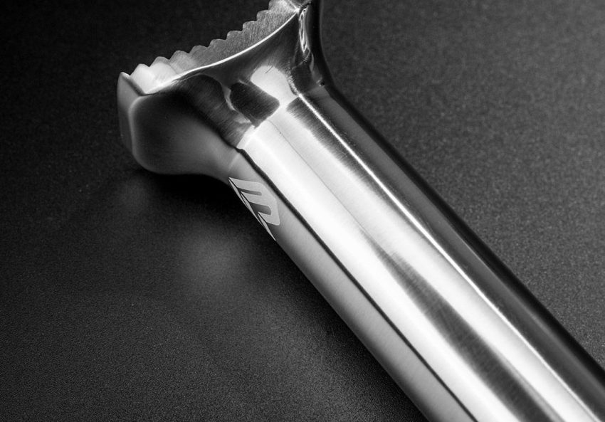 Eclat Torch Pivotal seat post