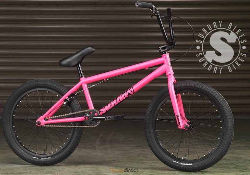 Sunday Scout - Matte Hot Pink 20.75