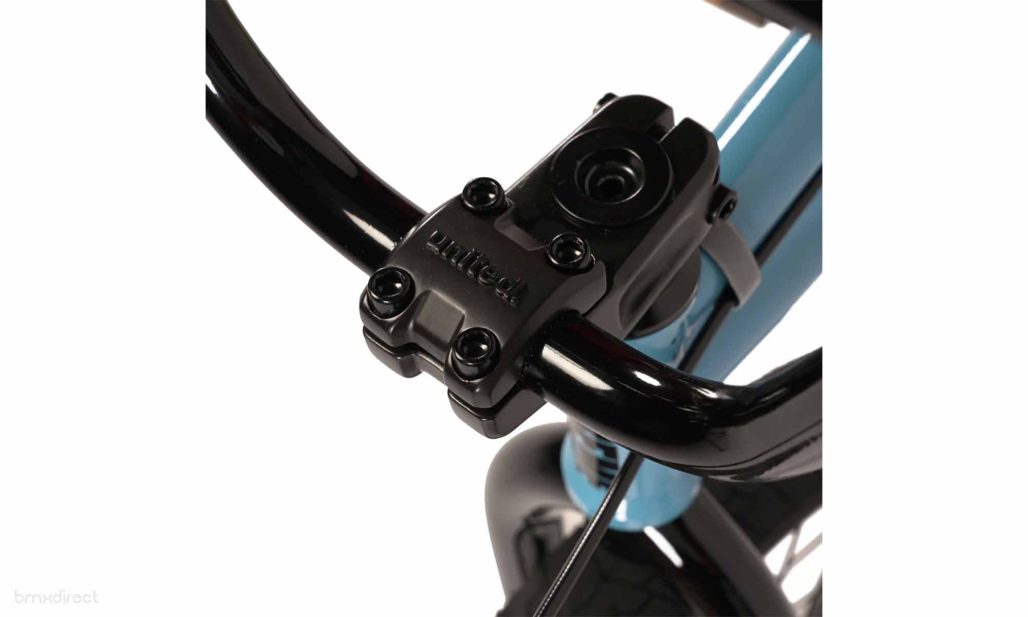 United Supreme Complete Bike – Yellow/Turquoise Fade 20.75″ United Supreme Complete Bike – Yellow/Turquoise Fade 20.75″