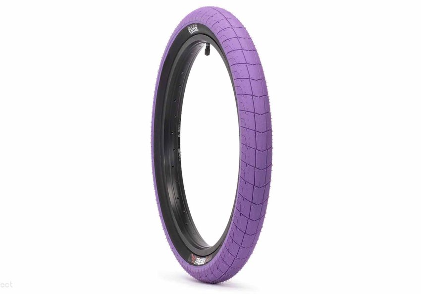 Eclat Fireball Tyre - Purple/ Black