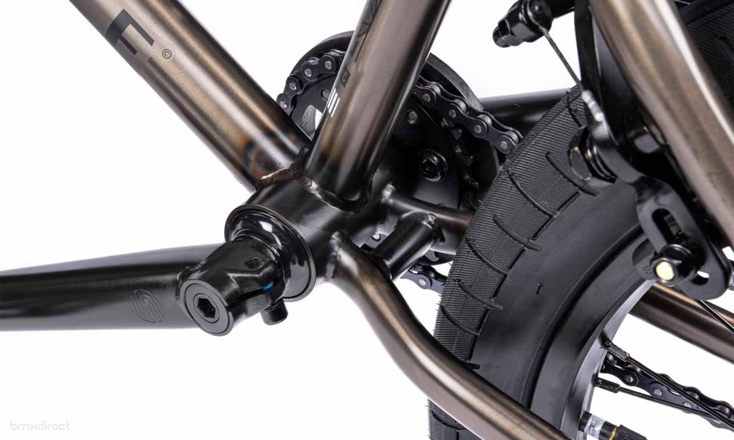 Wethepeople Justice Complete - Cassette - Translucent Black 20.75" Wethepeople Justice Complete - Cassette - Translucent Black 20.75"