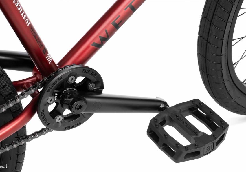 Wethepeople Justice Complete Bike - Cassette - Matt Velvet Red 20.75
