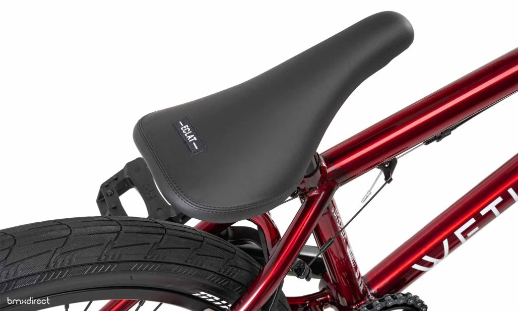 Wethepeople Versus Complete Bike - Cassette - Translucent Red 20.65"