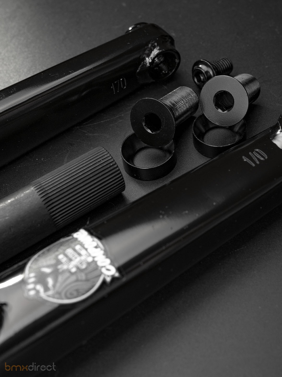 The Compound OS 3 Crank Set – 170mm Black