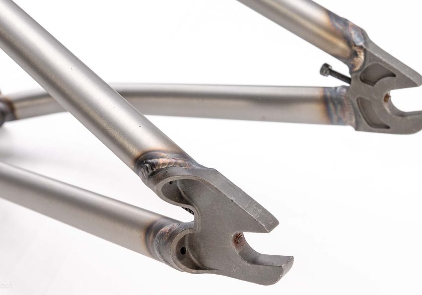 The Compound Frame - Matte Raw